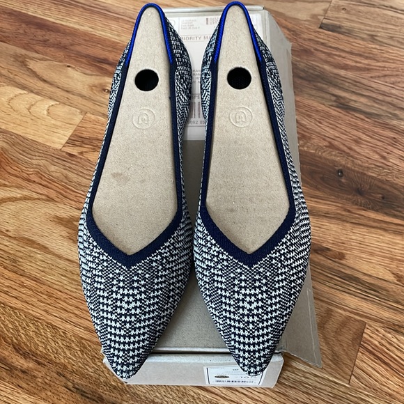BNIB Rothys Navy Houndstooth Points 10.5 - Picture 2 of 4